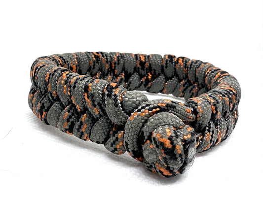 Paracord Armband „Connect“