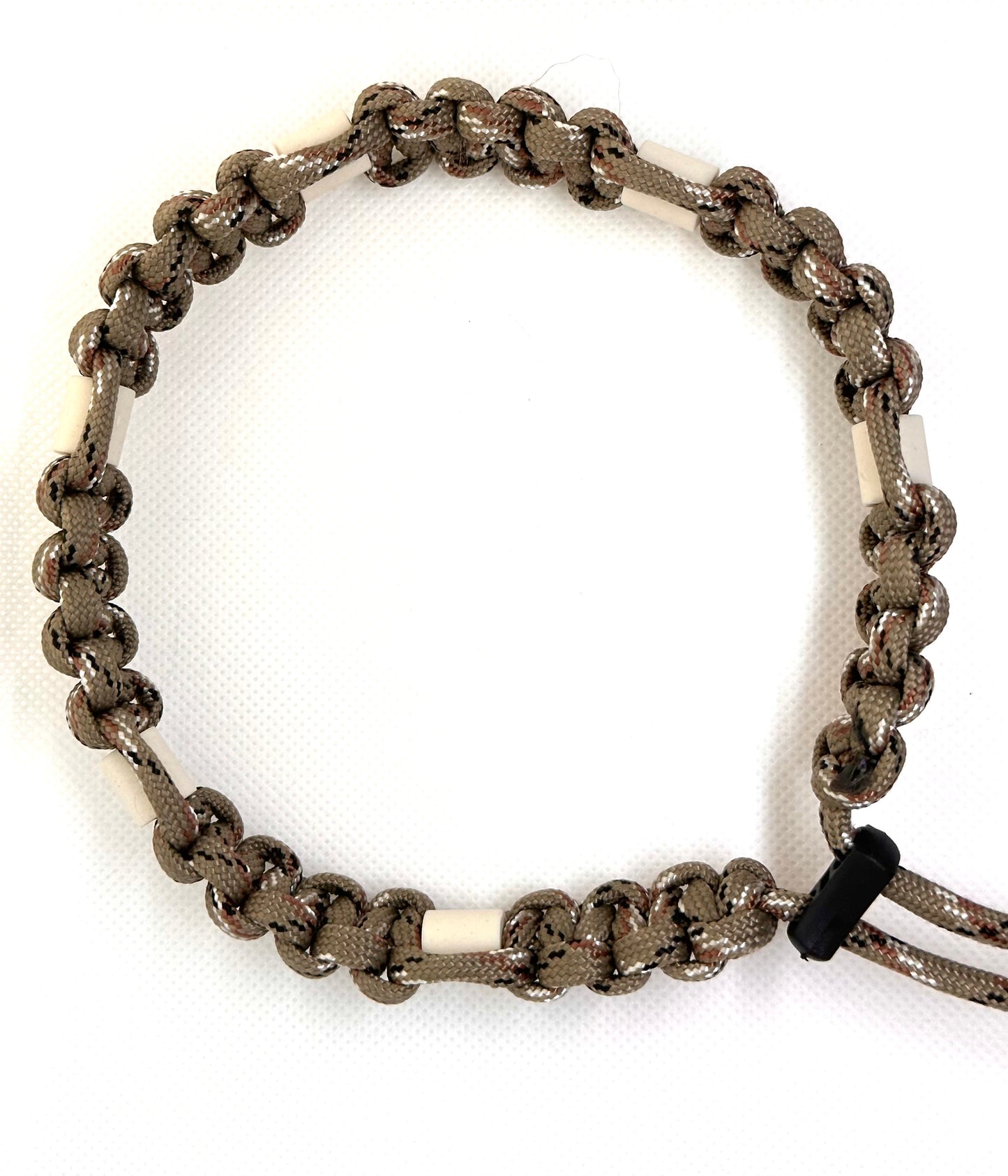 Paracord Antizecken-Halsband „Braunie“